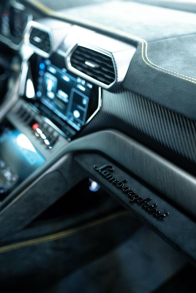 Lamborghini Urus Performante ra mắt: Siêu SUV nhẹ hơn, mạnh hơn bao giờ hết - Ảnh 10.