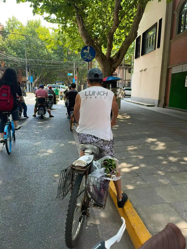 Trung Quốc: Sống giữa đại dịch, chơi xe đạp trở thành xu thế ở thành phố hiện đại - Ảnh 9.
