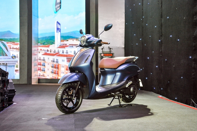 Chi tiết Yamaha Grande 2022 vừa ra mắt VN: Giá từ 45,9 triệu đồng, thiết kế mới, đầy bình đi được gần 241 km - Ảnh 15.