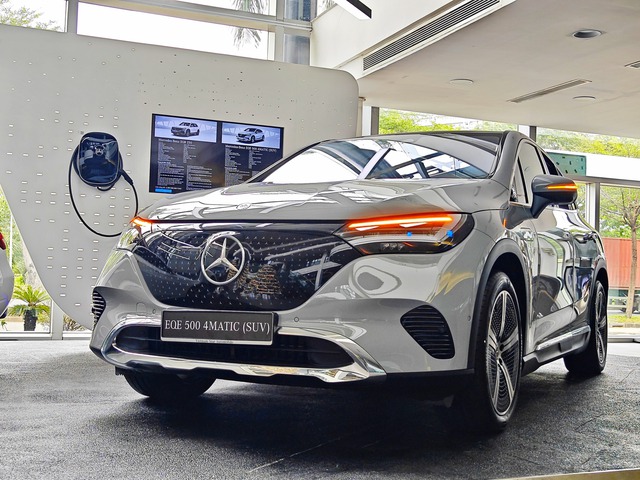Loạt xe Mercedes ưu đãi khủng ngay đầu năm: Tiết kiệm lên tới 225 triệu tiền mặt, có đủ xe xăng hoặc điện - Ảnh 2.