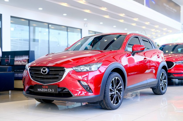 Loạt xe Mazda nhập ‘ngược dòng’ tăng giá đầu năm 2024: Giá Mazda2 tăng mạnh sau đợt giảm, CX-3 mới về cũng đắt hơn - Ảnh 4.