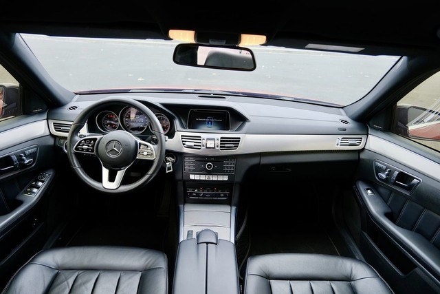 Mercedes-Benz E 200 rao bán ngang Kia K3, riêng tiền độ hết 150 triệu, có một phần an toàn chủ động - Ảnh 3.
