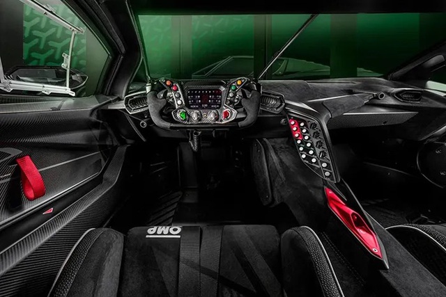Thích chiếc siêu xe đua Lamborghini SC63, Minh Nhựa cho biết đang nghiên cứu, sẽ biến ước mơ thành hiện thực- Ảnh 8.