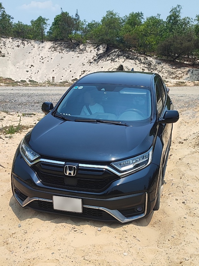 Chủ xe Honda CR-V kể lại khoảnh khắc bị lún cát ở Quảng Bình giữa trưa nắng: 'Vẫy cứu hộ phải có mẹo, nếu không dễ bị bỏ rơi'- Ảnh 2.