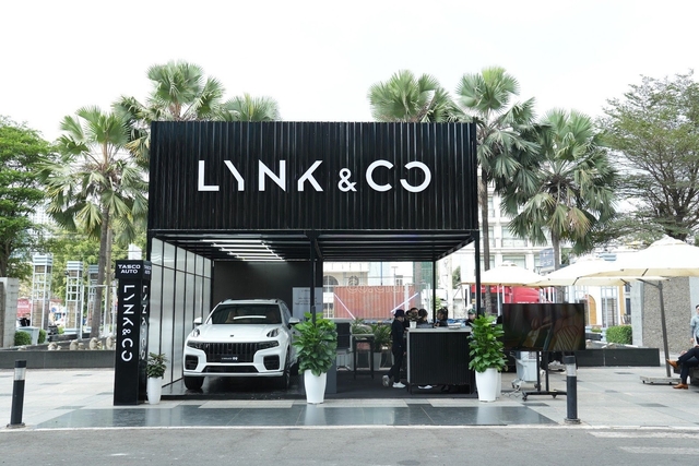 Lynk & Co mở pop-up showroom di động tại nhiều tỉnh thành trong cả nước- Ảnh 1.