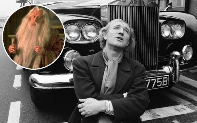 Diễn viên nổi tiếng bỏ quên Rolls-Royce Phantom trong hầm đỗ xe suốt 25 năm, tiền gửi đồn đoán lên đến hàng chục tỷ đồng- Ảnh 2.