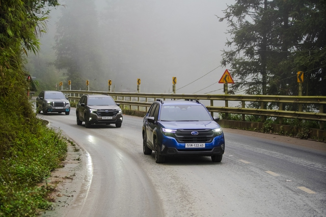 Loạt xe ra mắt Việt Nam tháng 11: Toàn xe nhập tiền tỷ, hầu hết là hybrid, nhiều xe chạy tới 100km không cần xăng- Ảnh 1.