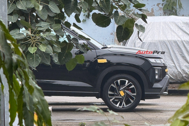 Hyundai Creta 2025 nhận cọc tại đại lý, dễ ra mắt Việt Nam tháng sau: Dáng như 'tiểu Palisade', thêm bản thể thao đấu Xforce, Yaris Cross- Ảnh 3. Hyundai Creta 2025 nhận cọc tại đại lý, dễ ra mắt Việt Nam tháng sau: Dáng như 'tiểu Palisade', thêm bản thể thao đấu Xforce, Yaris Cross- Ảnh 3.