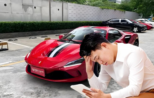 Người đàn ông mua Ferrari hơn 14 tỷ đồng, 3 năm không được nhận xe liền đến đòi lại tiền, đại lý tuyên bố: “Muốn hoàn tiền phải bán được xe giúp chúng tôi”- Ảnh 1. Người đàn ông mua Ferrari hơn 14 tỷ đồng, 3 năm không được nhận xe liền đến đòi lại tiền, đại lý tuyên bố: “Muốn hoàn tiền phải bán được xe giúp chúng tôi”- Ảnh 1.