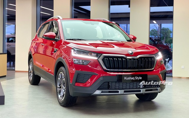 Skoda Kushaq ra mắt Việt Nam: Giá từ 599 triệu đồng, 2 bản, trang bị nội thất xịn, bản 'base' có ADAS cạnh tranh Yaris Cross, Xforce- Ảnh 2. Skoda Kushaq ra mắt Việt Nam: Giá từ 599 triệu đồng, 2 bản, trang bị nội thất xịn, bản 'base' có ADAS cạnh tranh Yaris Cross, Xforce- Ảnh 2.
