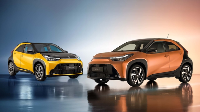 Toyota Aygo từng bán ở Việt Nam có bản nâng cấp: Thêm gói thể thao, động cơ hybrid tiêu thụ từ 3,8 lít/100km- Ảnh 2. Toyota Aygo từng bán ở Việt Nam có bản nâng cấp: Thêm gói thể thao, động cơ hybrid tiêu thụ từ 3,8 lít/100km- Ảnh 2.