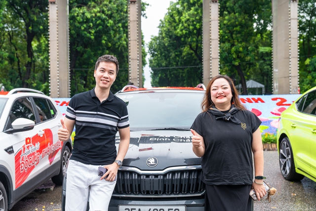 Đoàn xe Skoda 'vượt bão' tới Hà Nội, kết thúc gần 2.500km từ Độc Lập tới Thống Nhất với nhiều cung bậc cảm xúc- Ảnh 36. Đoàn xe Skoda 'vượt bão' tới Hà Nội, kết thúc gần 2.500km từ Độc Lập tới Thống Nhất với nhiều cung bậc cảm xúc- Ảnh 36.