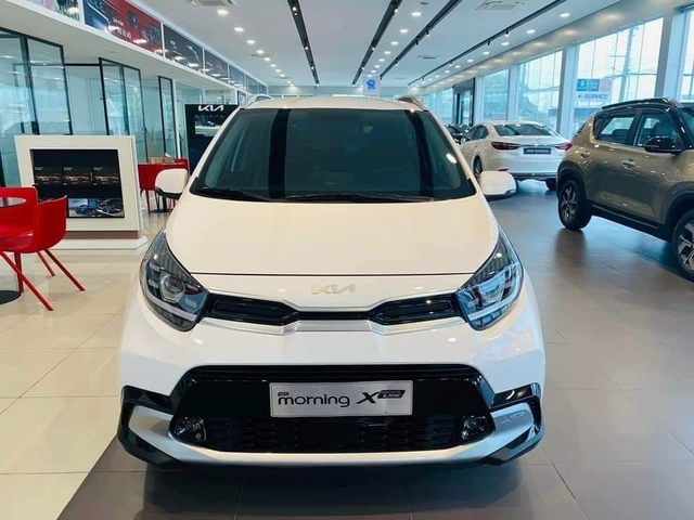 Loạt xe chỉ bán 'cầm hơi' chưa tới 10 xe/tháng tại Việt Nam: Nhiều phân khúc SUV, sedan, hatchback, phần lớn là xe Nhật, có mẫu không bán được chiếc nào- Ảnh 2. Loạt xe chỉ bán 'cầm hơi' chưa tới 10 xe/tháng tại Việt Nam: Nhiều phân khúc SUV, sedan, hatchback, phần lớn là xe Nhật, có mẫu không bán được chiếc nào- Ảnh 2.