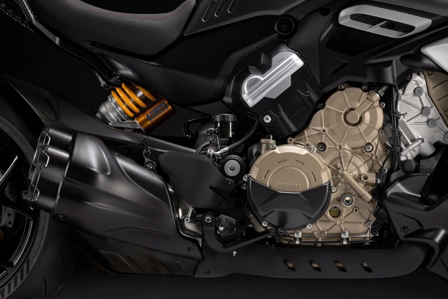 Ducati Diavel V4 RS ra mắt: Siêu mô tô tăng tốc nhanh như Bugatti Veyron, giá quy đổi từ 1,2 tỷ đồng- Ảnh 3. Ducati Diavel V4 RS ra mắt: Siêu mô tô tăng tốc nhanh như Bugatti Veyron, giá quy đổi từ 1,2 tỷ đồng- Ảnh 3.