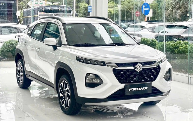 10 xe b&aacute;n &iacute;t nhất năm 2025 hợp lại cũng kh&ocirc;ng bằng Yaris Cross một th&aacute;ng, c&oacute; cả xe điện, c&oacute; mẫu b&aacute;n &iacute;t 'trường kỳ' d&ugrave; giảm gi&aacute; h&agrave;ng trăm triệu- Ảnh 8.