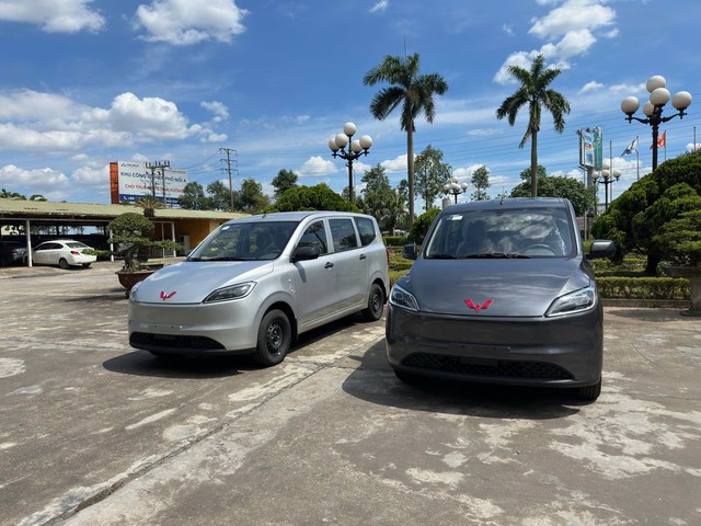 Wuling Grango mở b&aacute;n tại Việt Nam: MPV điện 7 chỗ gi&aacute; 499 triệu đồng, hỗ trợ sạc nhanh DC 50 kW - Ảnh 1.