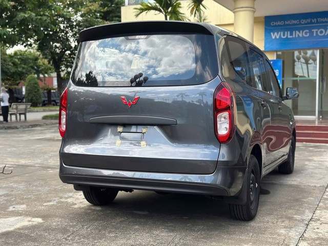 Wuling Grango mở b&aacute;n tại Việt Nam: MPV điện 7 chỗ gi&aacute; 499 triệu đồng, hỗ trợ sạc nhanh DC 50 kW - Ảnh 3.