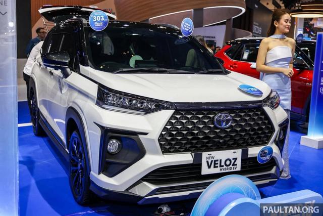Khám phá Toyota Veloz Hybrid vừa ra mắt tại Indonesia, chờ ngày về Việt Nam - Ảnh 1.