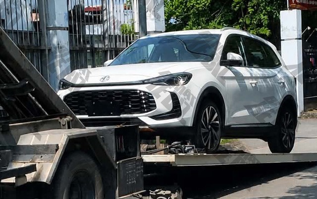MG ZS giảm gi&aacute; kỷ lục tại đại l&yacute;: Thực tế c&ograve;n từ 395 triệu đồng, cạnh tranh Seltos, Creta bằng gi&aacute; rẻ hơn cả Morning, i10 - Ảnh 2.