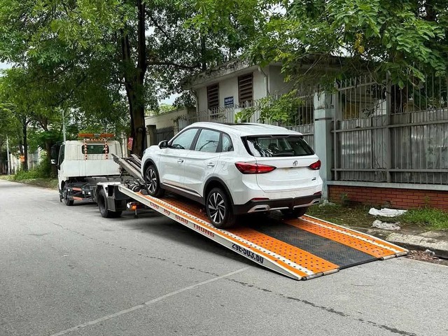 MG Việt Nam tiếp tục 'nh&aacute; h&agrave;ng' 3 mẫu xe mới: MG4 Urban gi&aacute; dự kiến 540 triệu đồng, MG5 n&acirc;ng cấp, ZS mới c&oacute; bản hybrid - Ảnh 4.