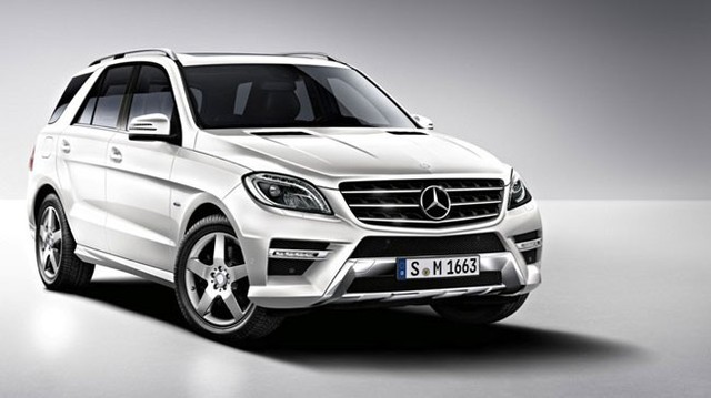 Mercedes-Benz ML-Class 2015 có 2 động cơ mới