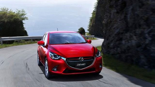 Mazda2 thế hệ mới có giá “bèo”