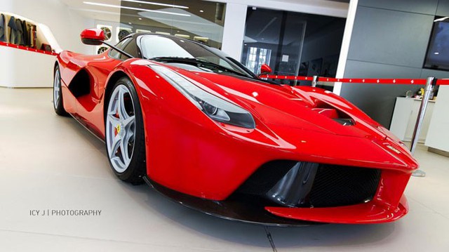 Khách hàng sẵn sàng trả gấp đôi tiền để nhận LaFerrari sớm hơn