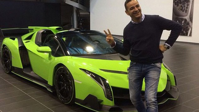 Đại gia sắm hai siêu xe Lamborghini Veneno trong vòng 1 năm