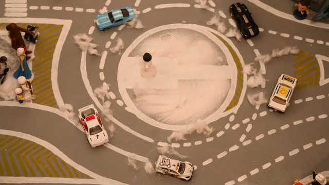 Ford tái hiện Gymkhana 7 của Ken Block bằng xe mô hình