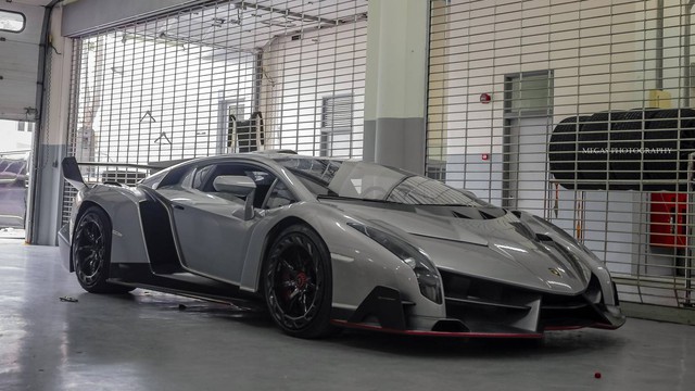 Siêu xe cực hiếm Lamborghini Veneno xuất hiện tại Malaysia