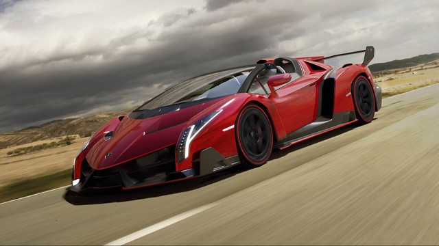 Lamborghini Veneno Roadster cũ bị "hét" giá 7,4 triệu USD