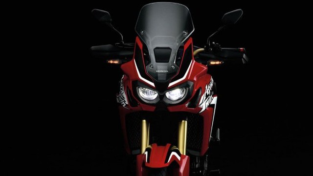 Honda CRF1000L Africa Twin - Đối thủ của Multistrada và R1200GS