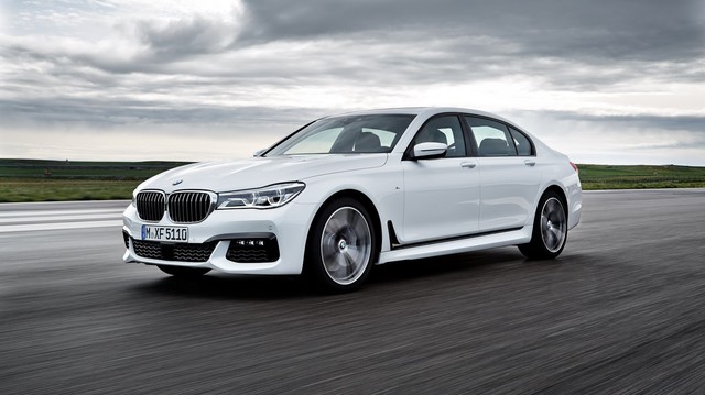Khám phá công nghệ trên BMW 7-Series của đại gia Phan Thành