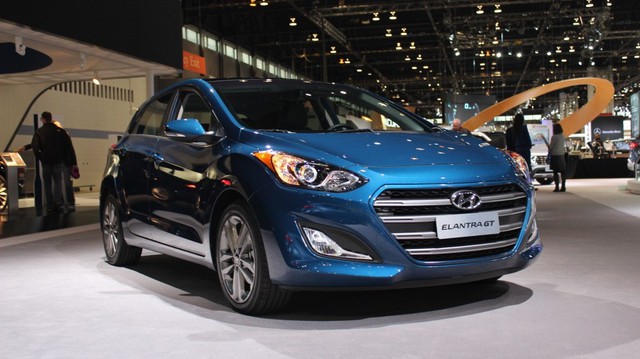 Hyundai i30 2016: Mới mẻ và đầy ấn tượng