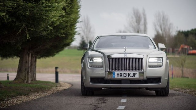 Rolls-Royce chính thức xác nhận sản xuất SUV siêu sang