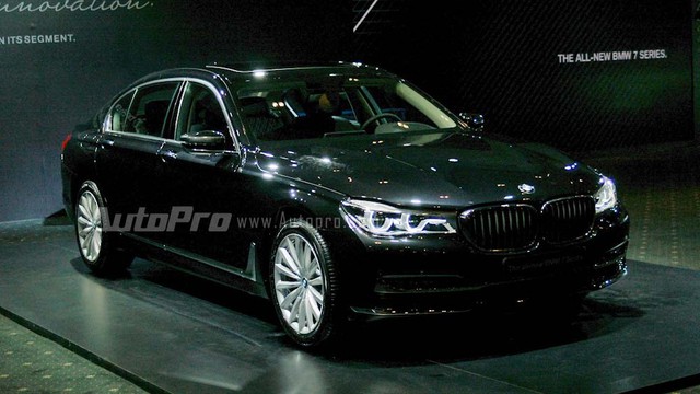 BMW 7-Series thế hệ mới chính thức ra mắt thị trường Việt Nam