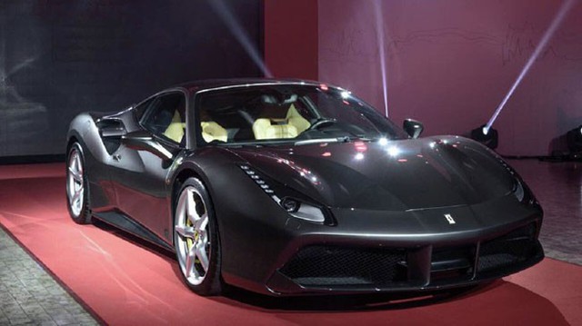 Siêu xe Ferrari 488 GTB liên tục ra mắt tại các nước bạn Đông Nam Á