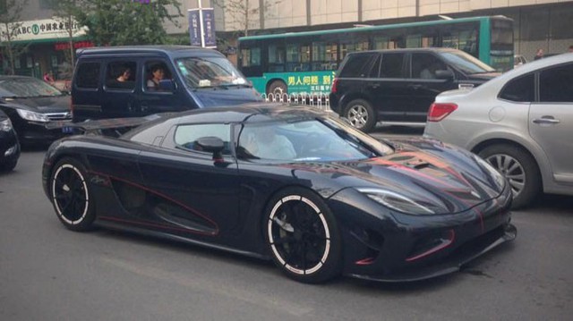Siêu xe Koenigsegg Agera trốn thuế từng đến Việt Nam tái xuất