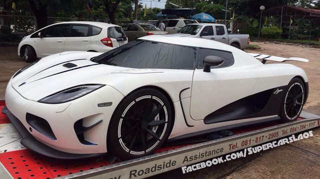 Siêu xe Koenigsegg Agera R đặt chân đến Lào, người Việt "phát thèm"