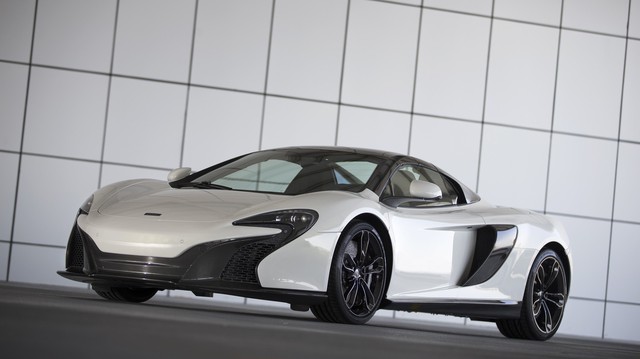 McLaren 650S Spider độc đáo với sơn ngoại thất trộn vàng 24K