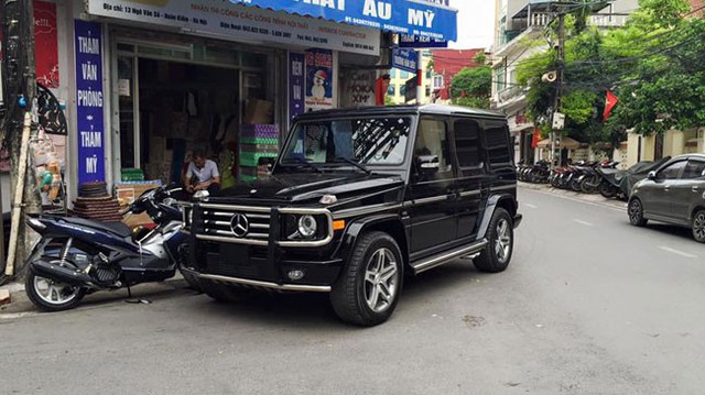 Bắt gặp “ông hoàng việt dã” Mercedes-Benz G55 AMG tại Hà Nội