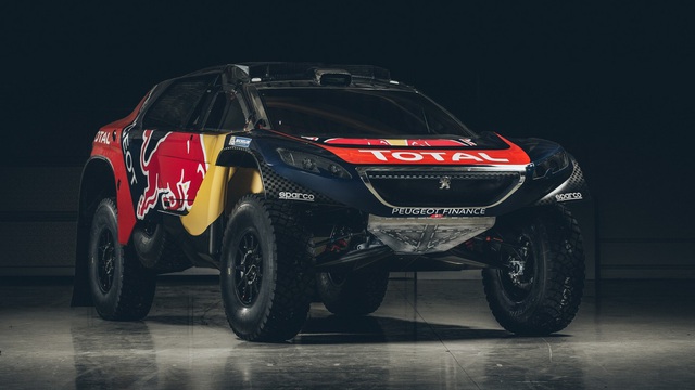Cận cảnh “quái vật” Peugeot 2008 DKR 2016 trong bộ cánh Red Bull