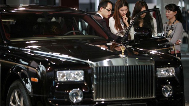 Sợ bị chú ý, nhà giàu Trung Quốc giảm mua xe sang Rolls-Royce