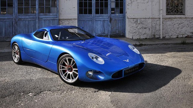Siêu xe mạnh ngang Koenigsegg One:1 ra mắt trong “triển lãm nhà giàu”