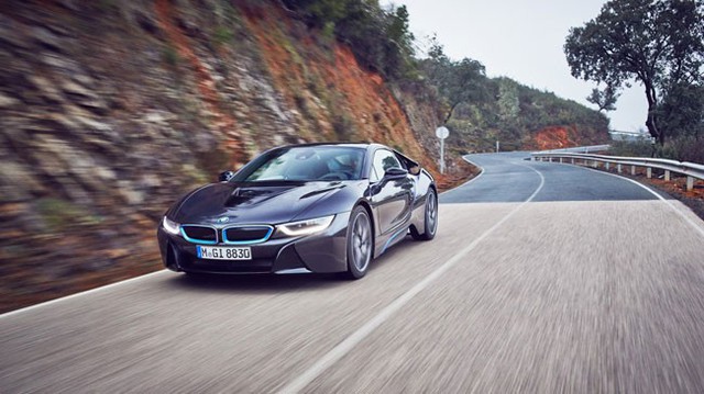Tất tần tật về các dòng xe sang BMW cho năm mới 2015