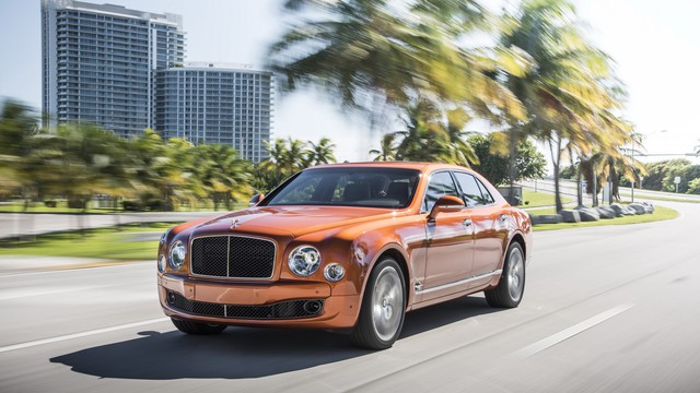Bentley lại lập kỷ lục doanh số mới trong năm 2014