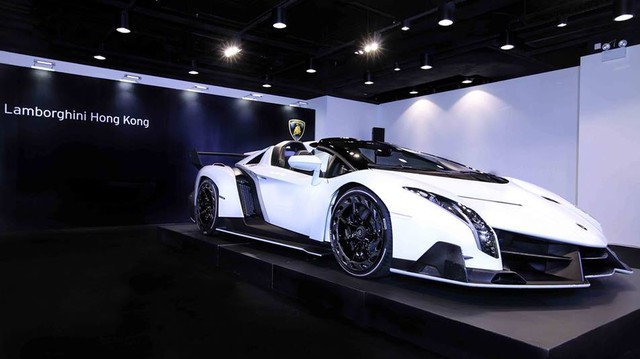 Siêu xe hiếm Lamborghini Veneno Roadster ra mắt tại Hồng Kông
