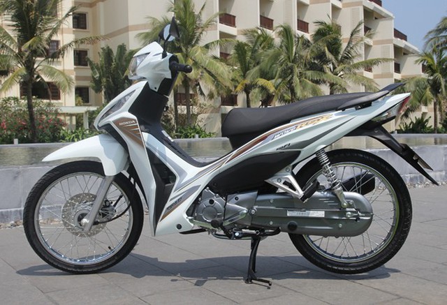 10 xe máy bán chạy nhất Việt Nam nửa đầu 2015