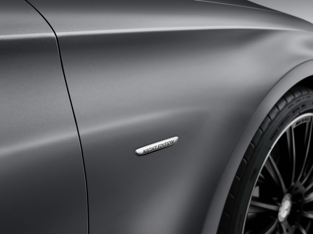 Mercedes-Benz bổ sung phiên bản bóng đêm cho S-Class Coupe - Ảnh 3.