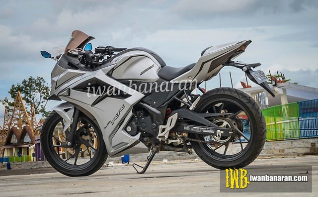 Honda CBR150R độ thành CBR250RR 2016 với chi phí cực thấp - Ảnh 2. Honda CBR150R độ thành CBR250RR 2016 với chi phí cực thấp - Ảnh 2.